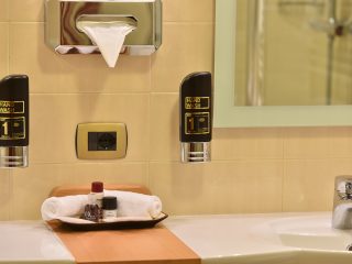 Kristiania Junior Suite Dolomite bagno