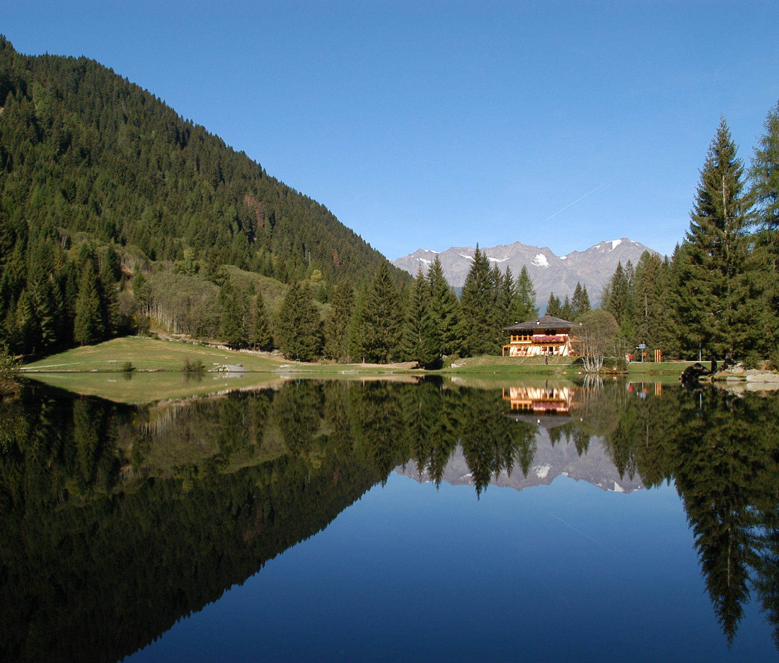 Immagine per Andar per malghe: Lago dei Caprioli