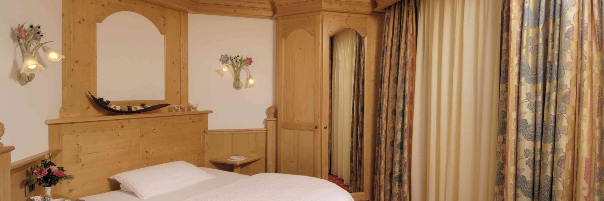 Immagine di testata per Mica Room