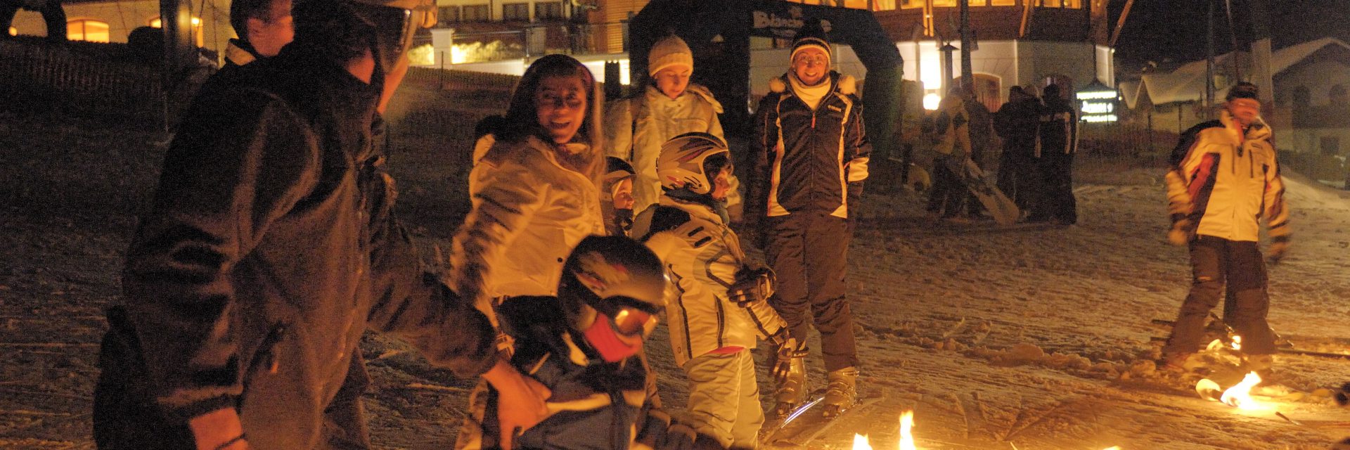 Immagine di testata per Pista illuminata accanto all’hotel