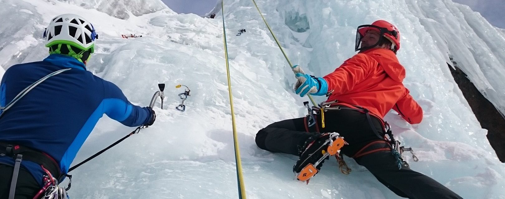 Immagine di testata per Eisklettern im Trentino: eine einzigartige Erfahrung