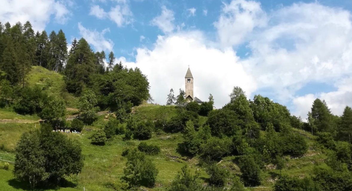 Immagine di testata per Il Colle romantico di Santa Lucia