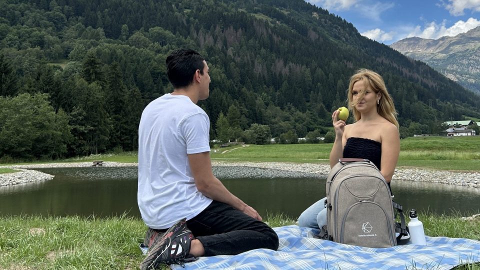 Image for Lovely Pic-Nic